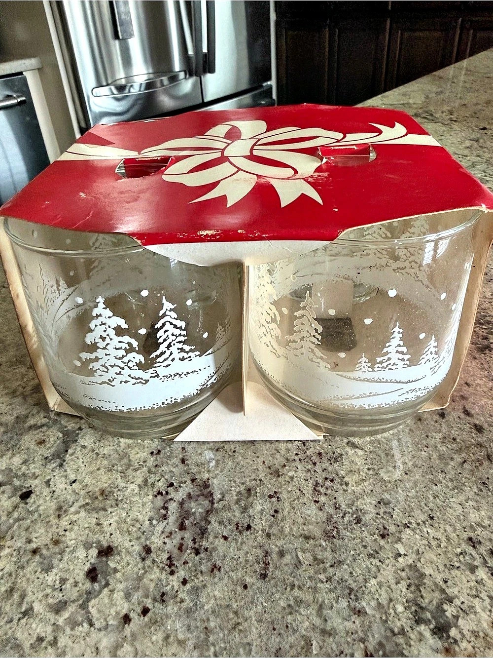 Vintage Holiday Glasses White Christmas Tree Design Made in USA - In Box. 4 Pack
